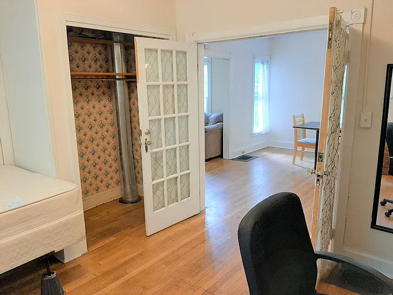 123 Columbia Street — Photo 16