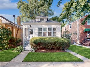 2444 W Coyle Ave, Chicago, IL 60645