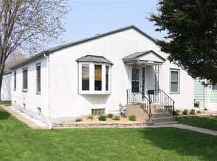 1505 Dale St N, Saint Paul, MN 55117