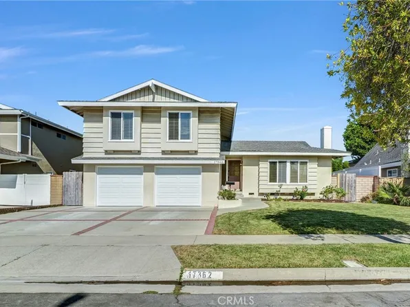 17362 Breda Ln, Huntington Beach, CA 92649