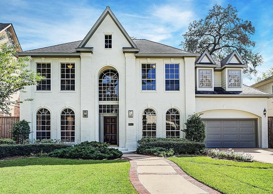 1st image of 4613 Cedar Oaks Ln