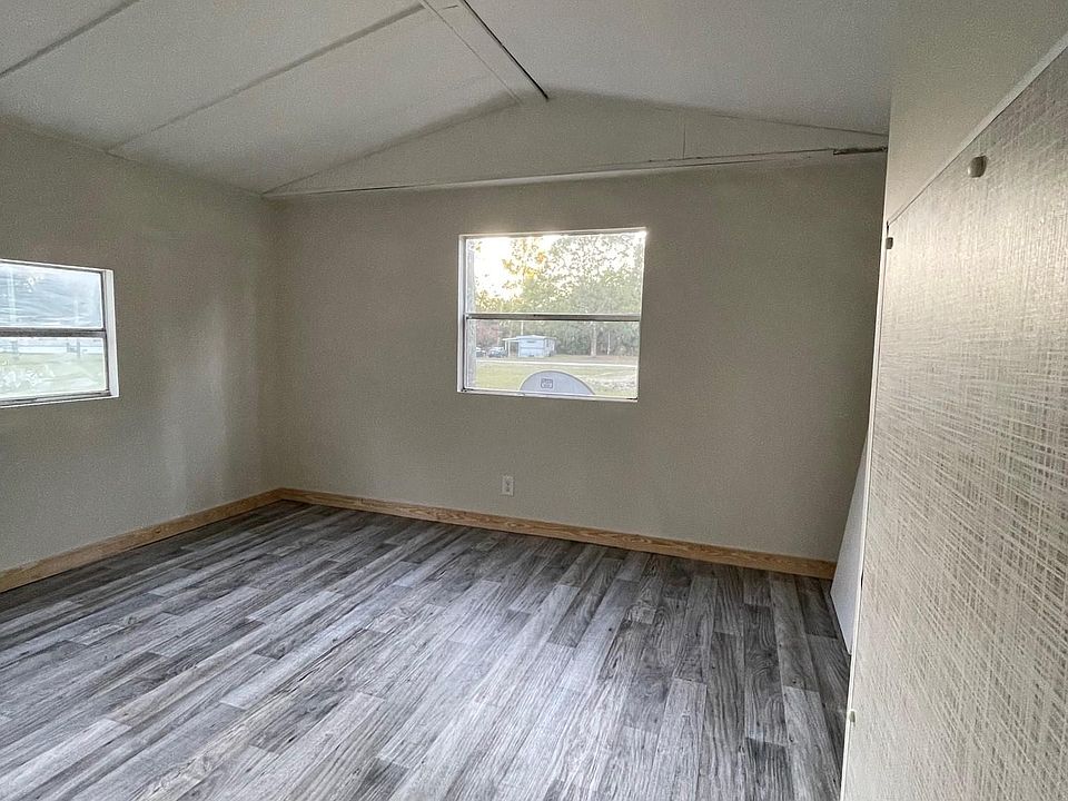 Spacious master bedroom