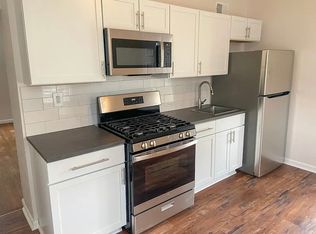 1332 4th Ave APT 1, Coraopolis, PA 15108