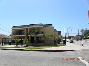 1st image of 2800 W 54th St