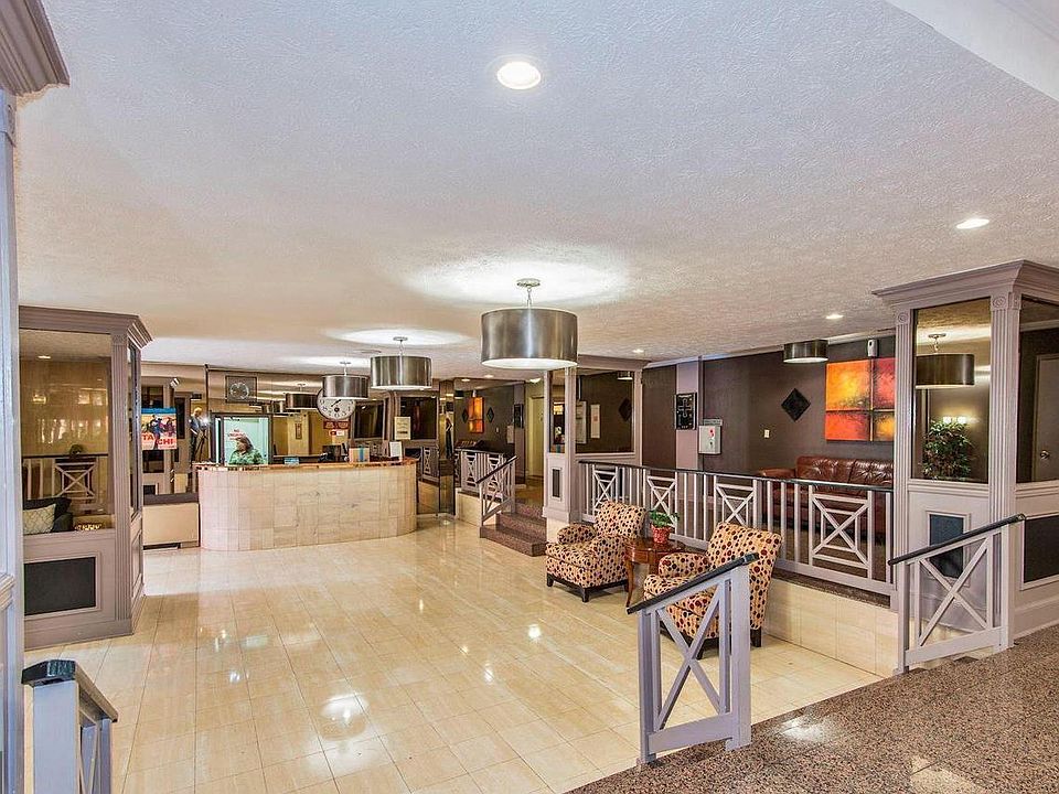 1st image of 1111 Arlington Blvd APT 927