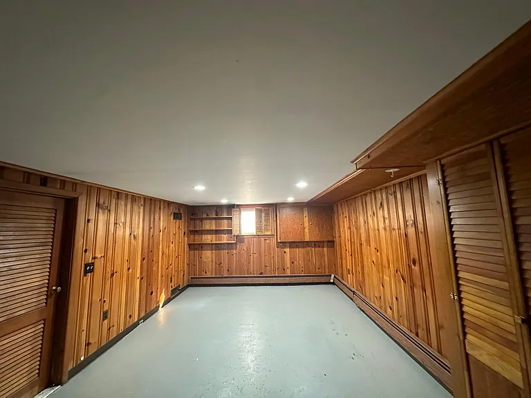 1249 Barbara Ave #1 — Photo 2