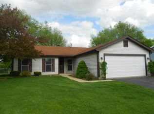 1110 Applewood Lane, Algonquin, IL