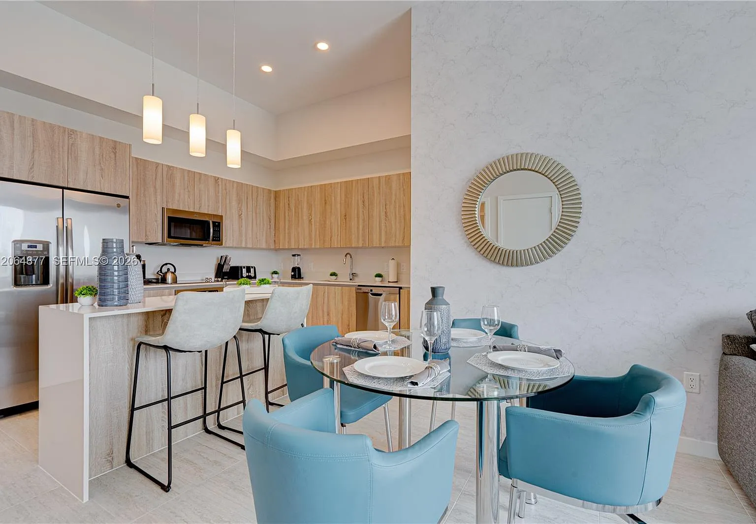 Quadro Condo — Photo 4