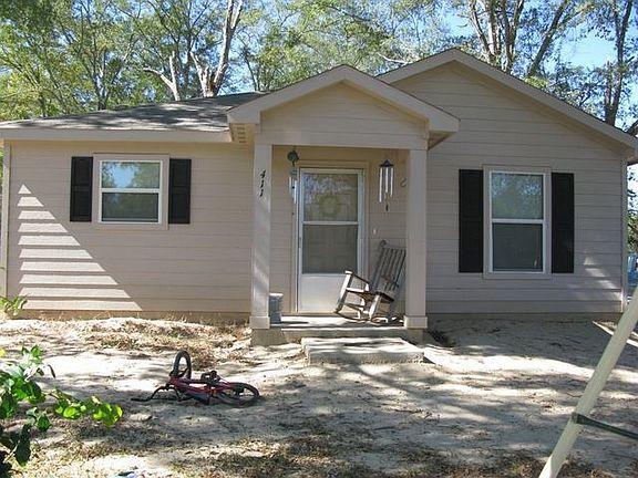 2nd image of 411 N Vallie Ave