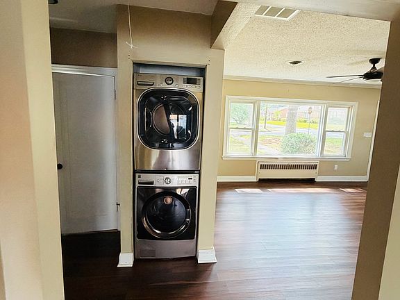 4th image of 211 Causey Ave