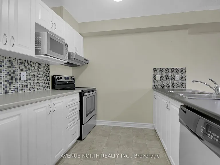 772 Chapman Mills Dr #A — Photo 11