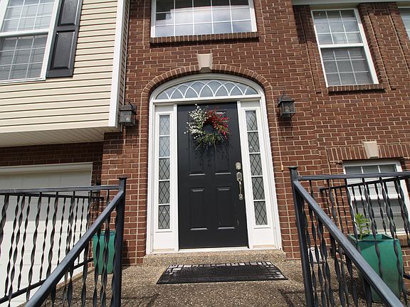 2nd image of 107 Sycamore Dr