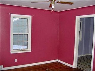 4th image of 439 Oakhurst Ave