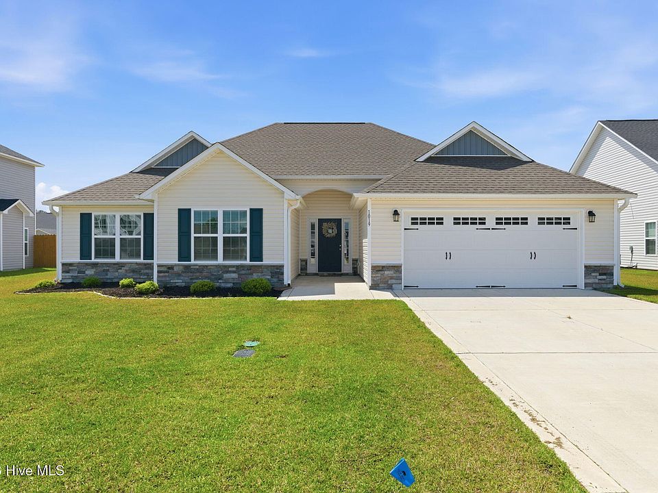 1st image of 1019 Blue Water Boulevard