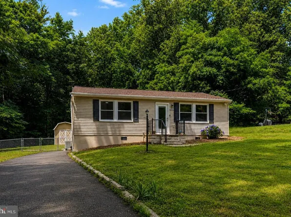 8595 Fairground Rd, Bel Alton, MD 20611