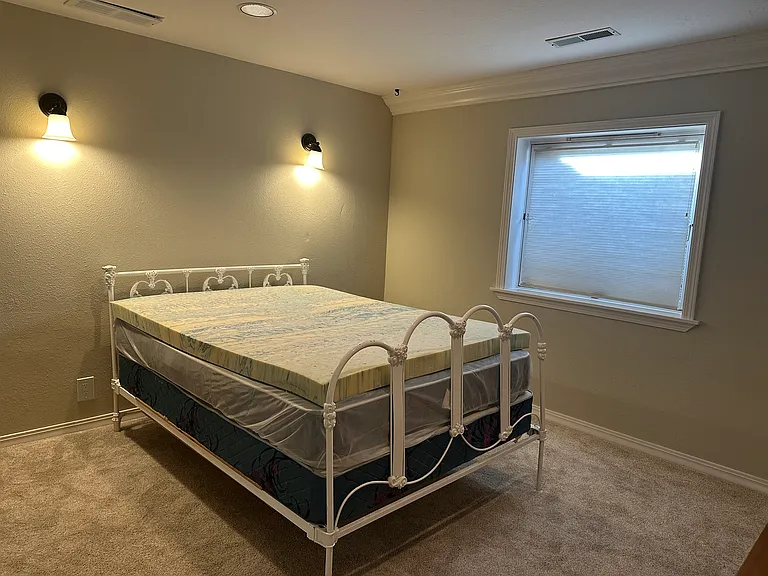 Very nice double bed can stay or go