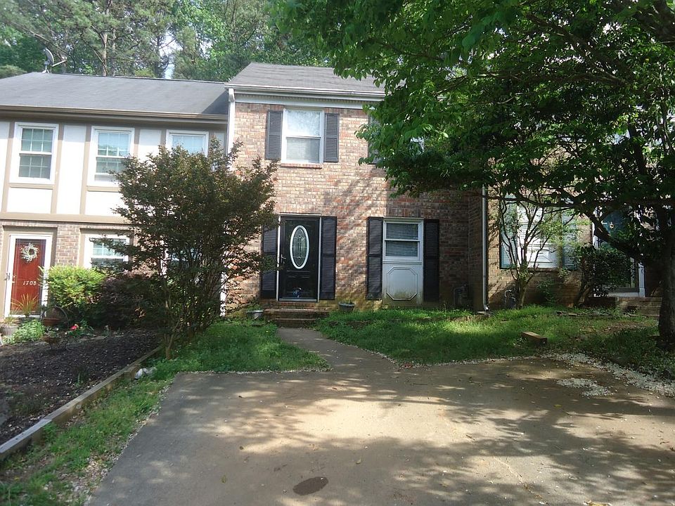 1st image of 1706 Twin Brooks Dr