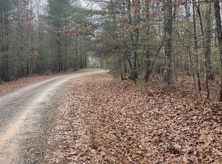 17 Sunny Point Rd, Murphy, NC 28906