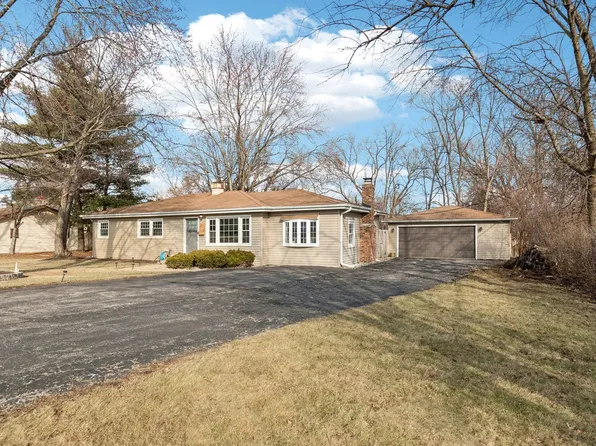 2N049 Diane Ave, Glen Ellyn, IL 60137