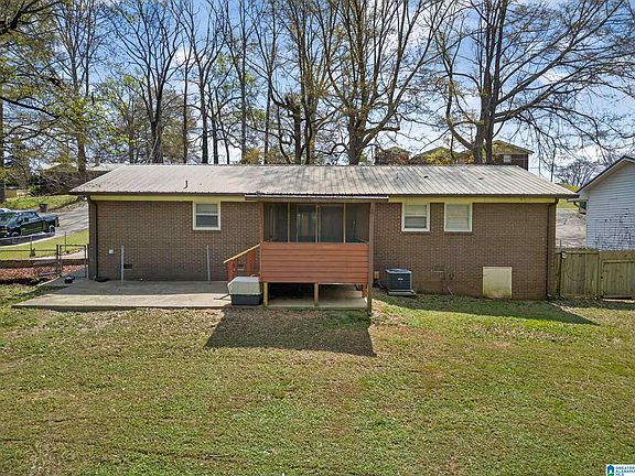 4th image of 1423 Montevallo Rd