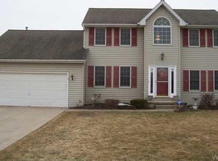 3650 Julie Ct, North Tonawanda, NY 14120