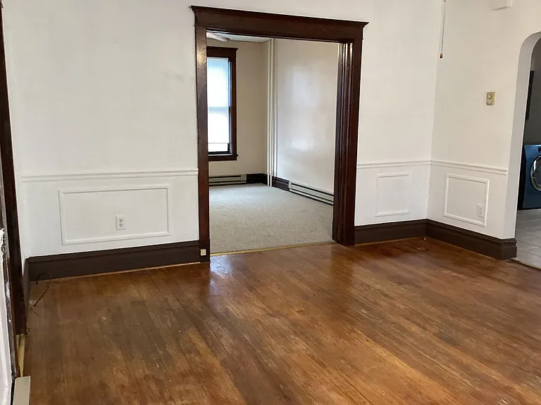 608 S Potomac St — Photo 5