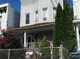 11011 14th Rd, Flushing, NY 11356