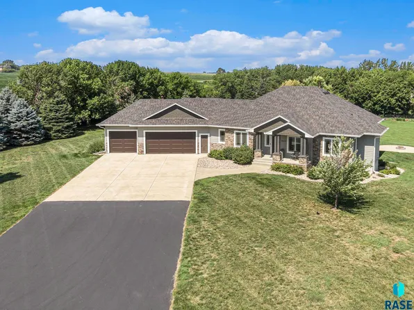 26636 466th Ave, Sioux Falls, SD 57106