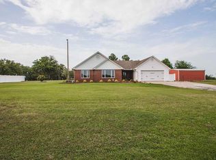 10667 Evans Rd, Marietta, OK 73448