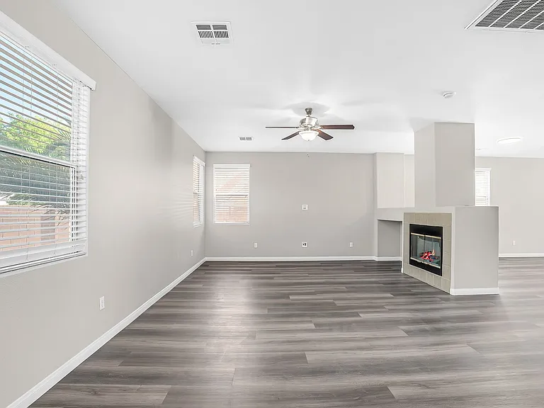 11273 Accademia Ct — Photo 6