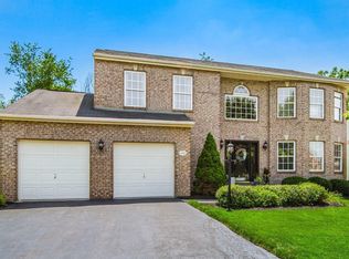 498 Zoar St, Galena, OH 43021