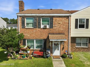 611 Myrtlewood Circle, Jacksonville, NC 28546