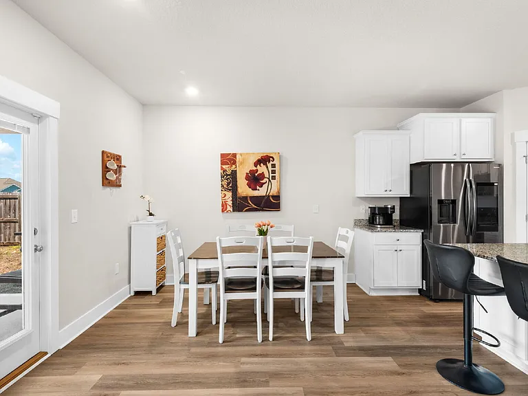 6539 Forest Bay Ave — Photo 8