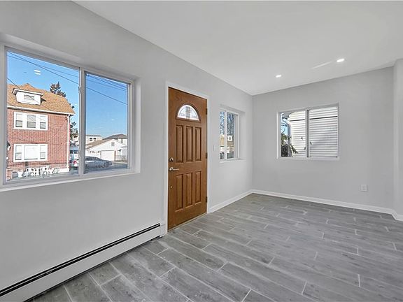 2nd image of 70 Waldorf Ave