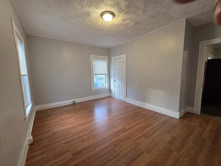 186 Bell St #2 — Photo 9