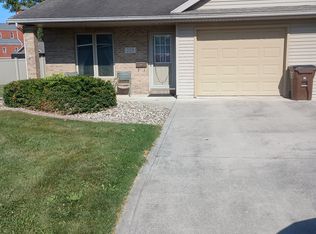 228 W Edgerton St, Hicksville, OH 43526