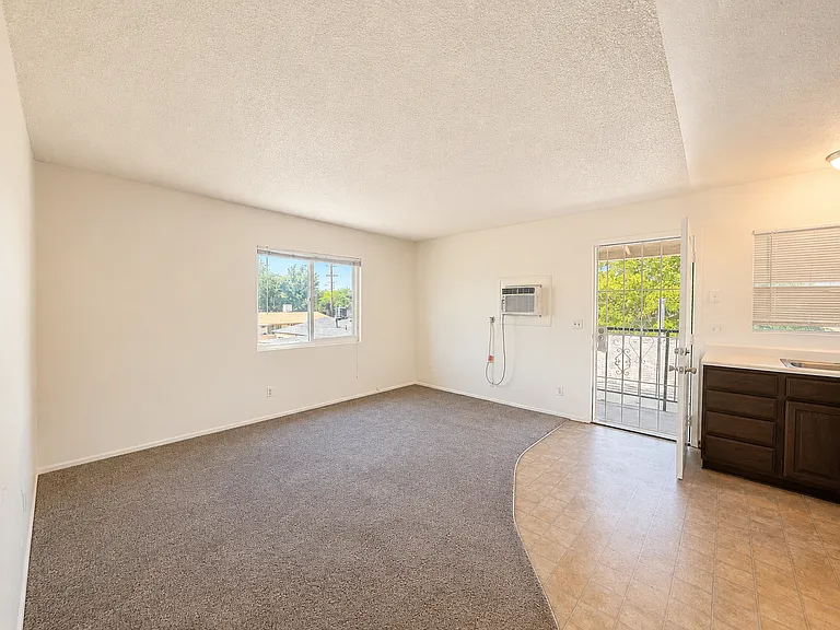 West Lancaster 1 Bedroom ! — Photo 5