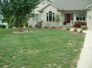 2555 Hummingbird Dr, Holt, MI 48842