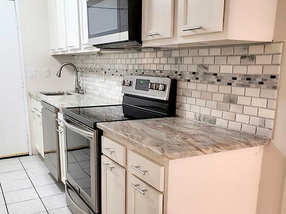 4th image of 3 Dailey St APT B