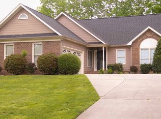 3017 River Ridge Dr, Gastonia, NC 28056