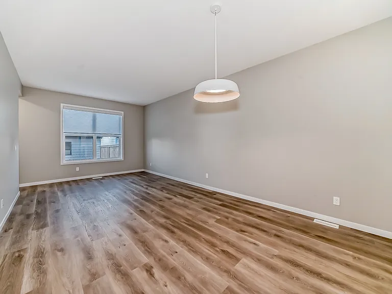 345 Magnolia Way SE — Photo 9