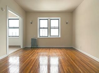 7015 135th St #303, Jamaica, NY 11420