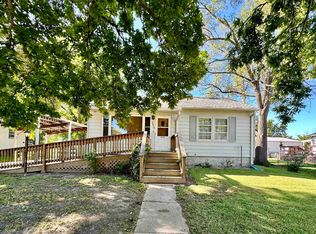 2815 9th St, Columbus, NE 68601