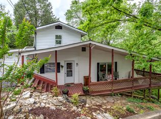 715 Charles Seivers Blvd, Clinton, TN 37716