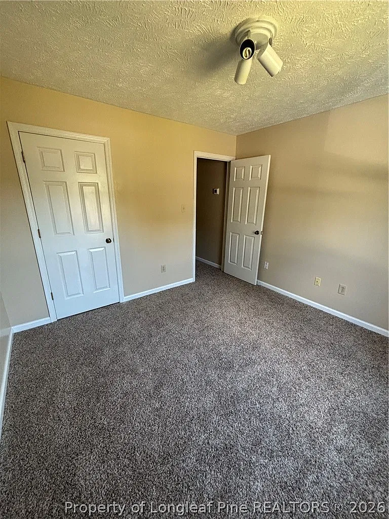 2 bed, 2.0 bath, 988 sqft, $1,350 — Photo 3