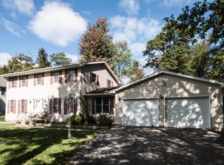 6324 Cherokee Trl, Tobyhanna, PA 18466