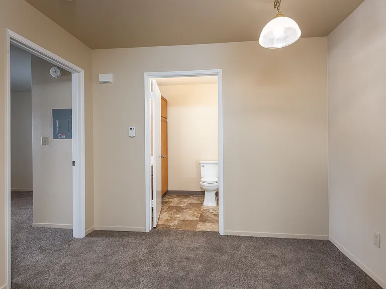 Manor Apartments — Photo 14