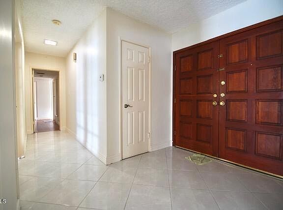 2nd image of 9355 Creemore Dr