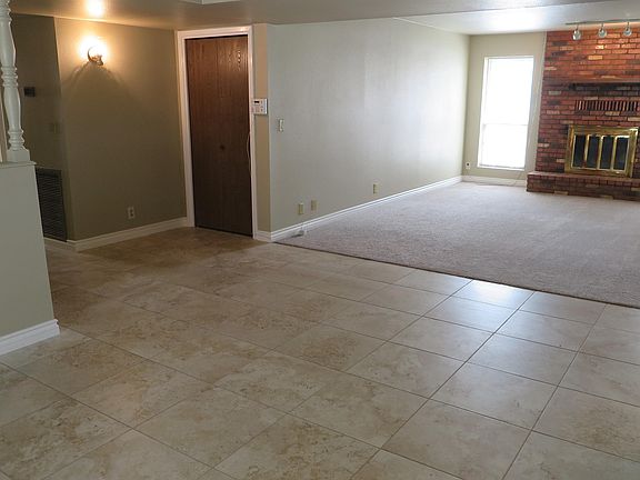 4th image of 4563 E Emelita Ave