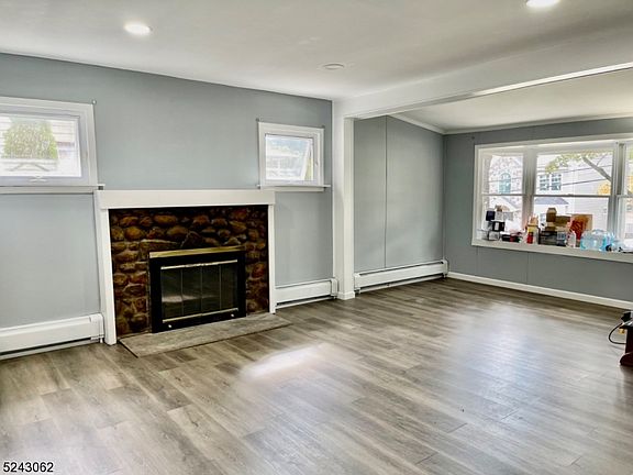 2nd image of 42 Oneida Ave